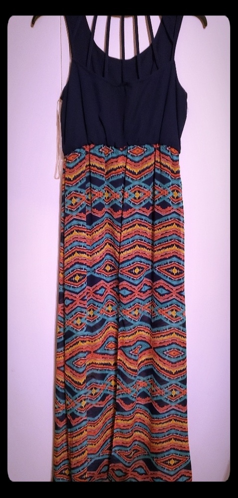 SIZE L MAXI NWT MY MICHELLE MAXI WITH BELT